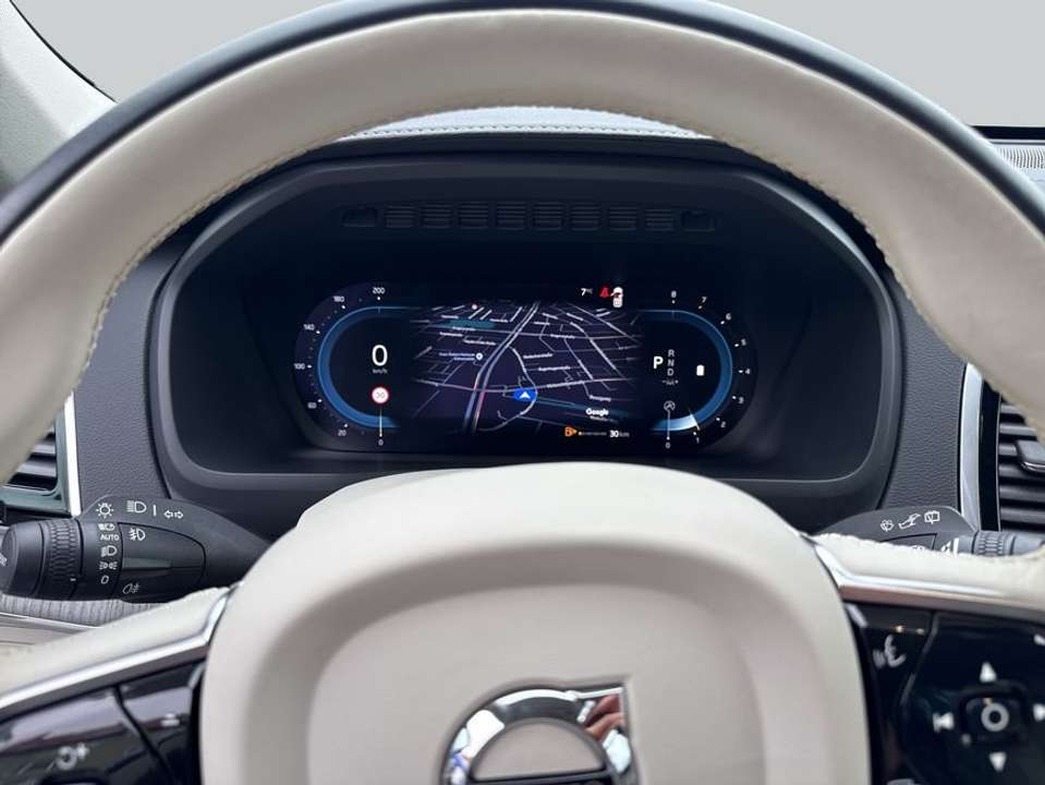 Volvo XC90 - Imagem 13