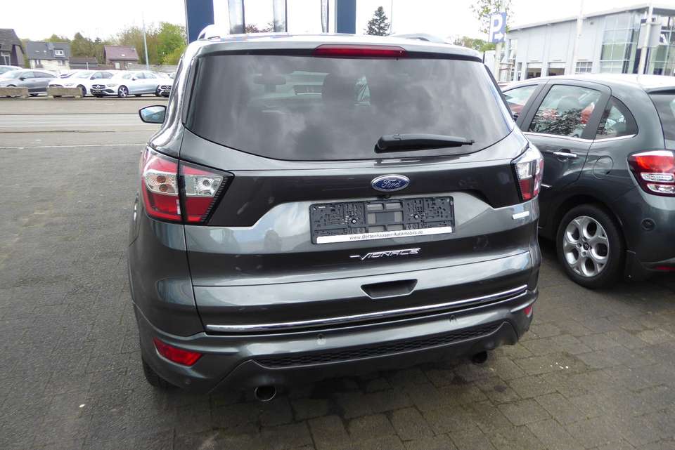 Ford Kuga - Imagem 6
