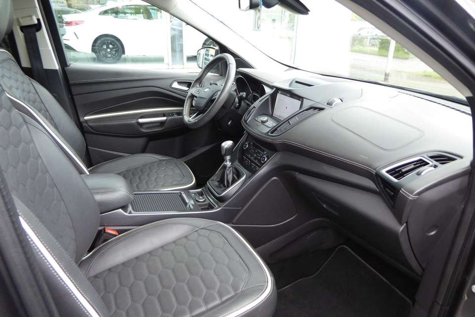 Ford Kuga - Imagem 8