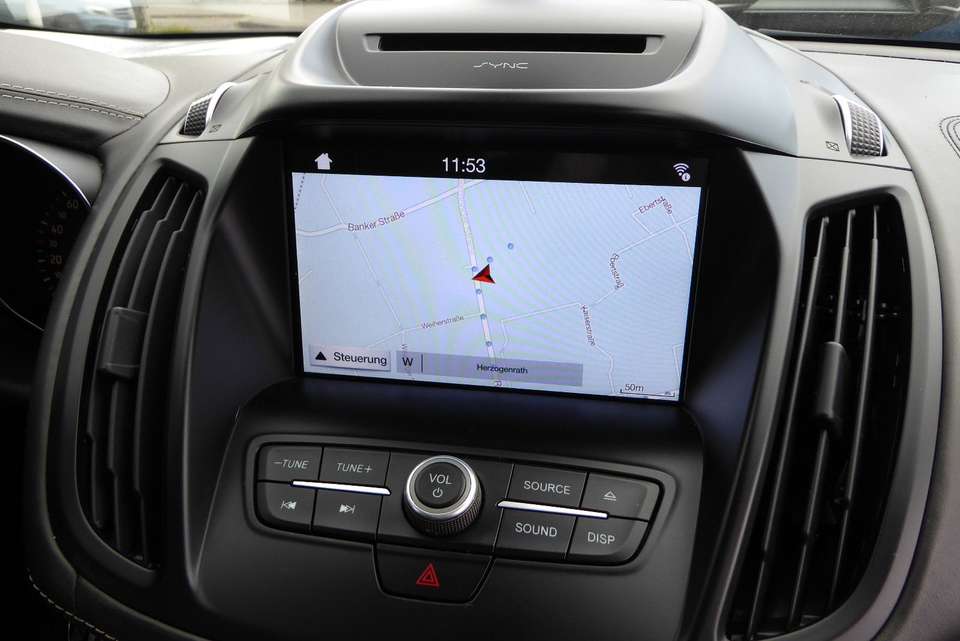 Ford Kuga - Imagem 11