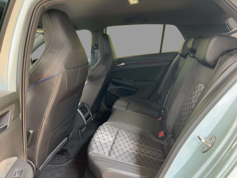 Volkswagen Golf - Imagem 8