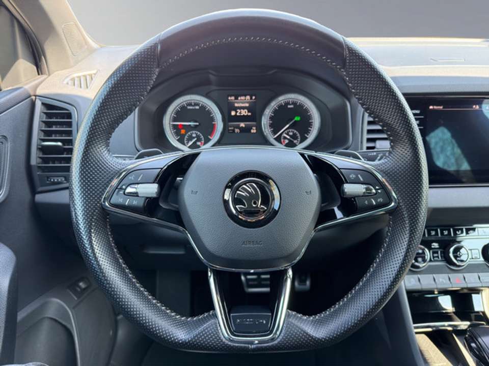 Skoda Karoq - Imagem 12