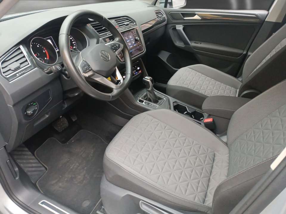 Volkswagen Tiguan - Imagem 9