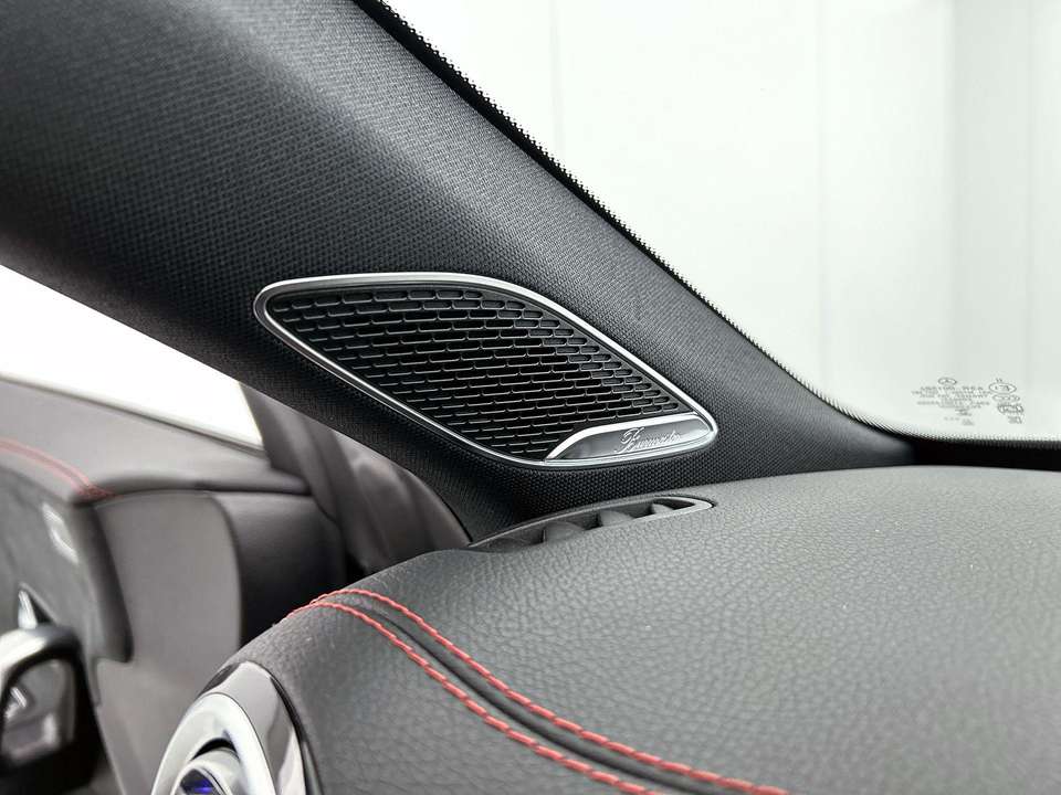 Mercedes-Benz CLA 250 - Imagem 13