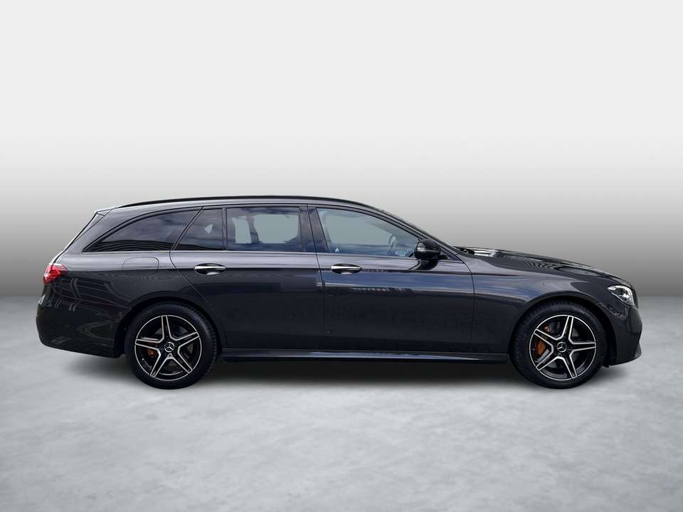 Mercedes-Benz E 300 - Imagem 4