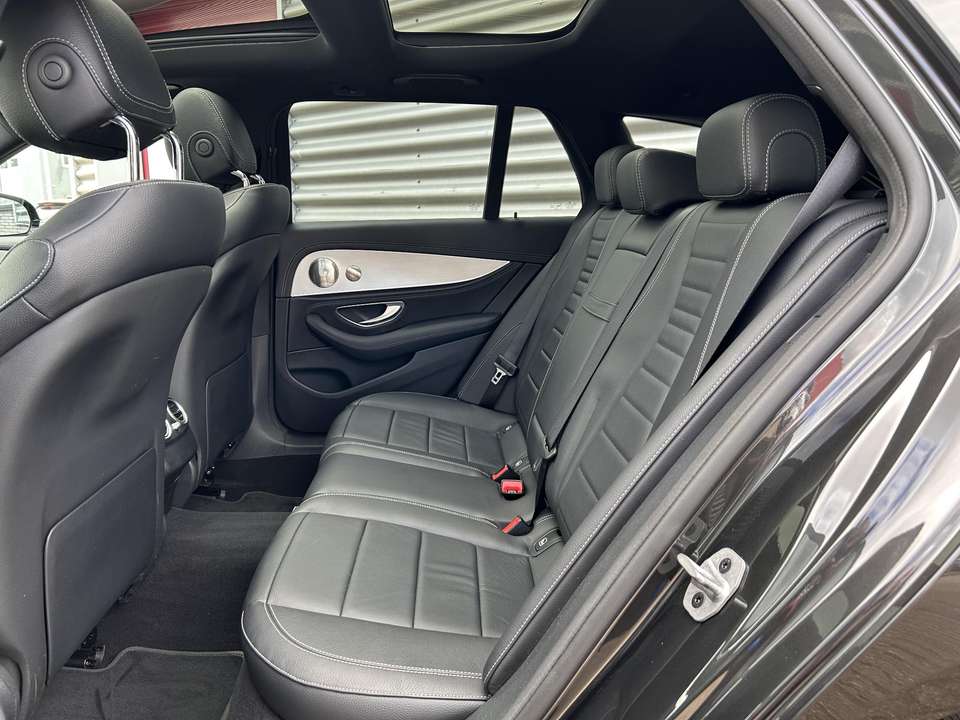 Mercedes-Benz E 300 - Imagem 8