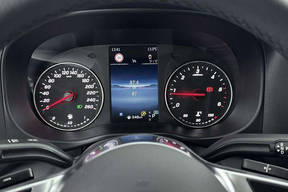 Mercedes-Benz Vito - Imagem 9