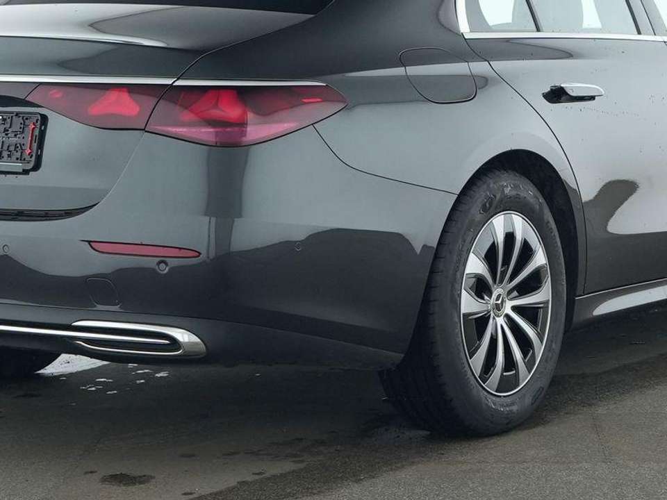 Mercedes-Benz E 200 - Imagem 4