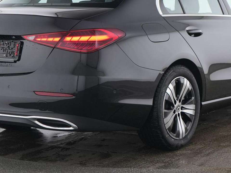 Mercedes-Benz C 180 - Imagem 4