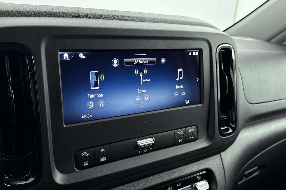 Mercedes-Benz Vito - Imagem 13