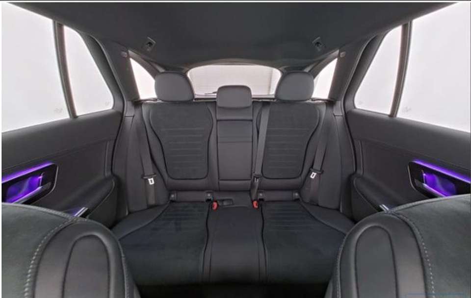 Mercedes-Benz C 300 - Imagem 4