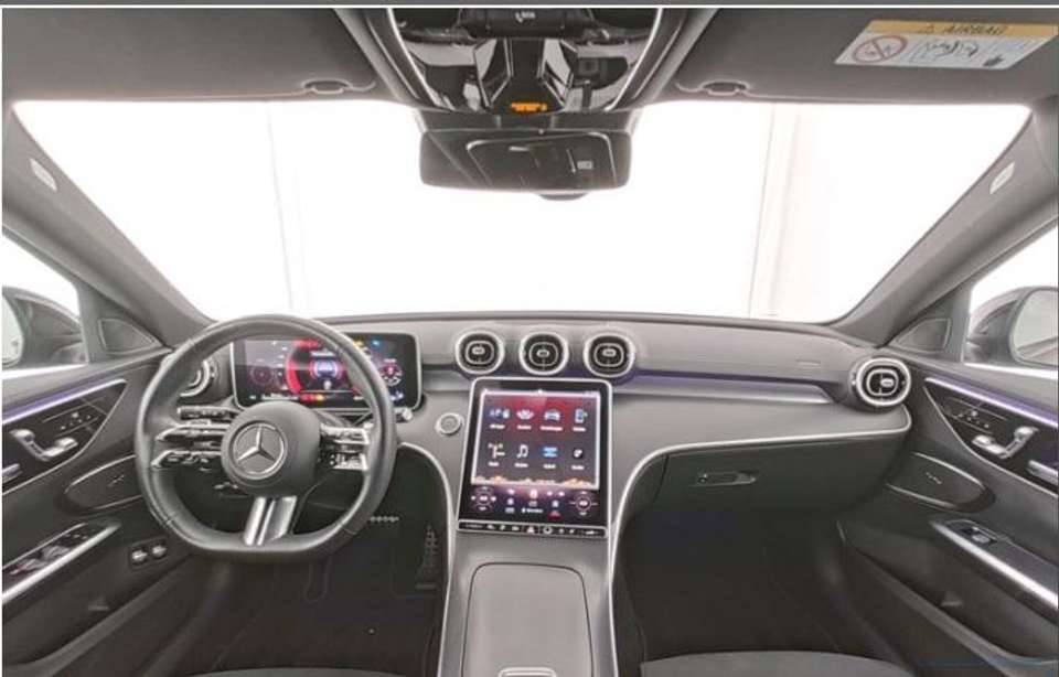 Mercedes-Benz C 300 - Imagem 5