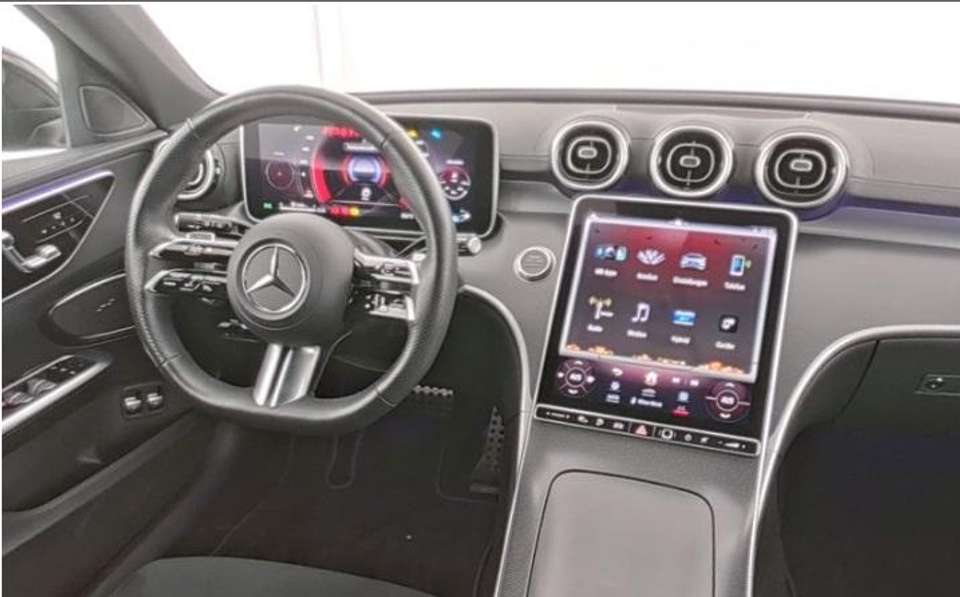 Mercedes-Benz C 300 - Imagem 6