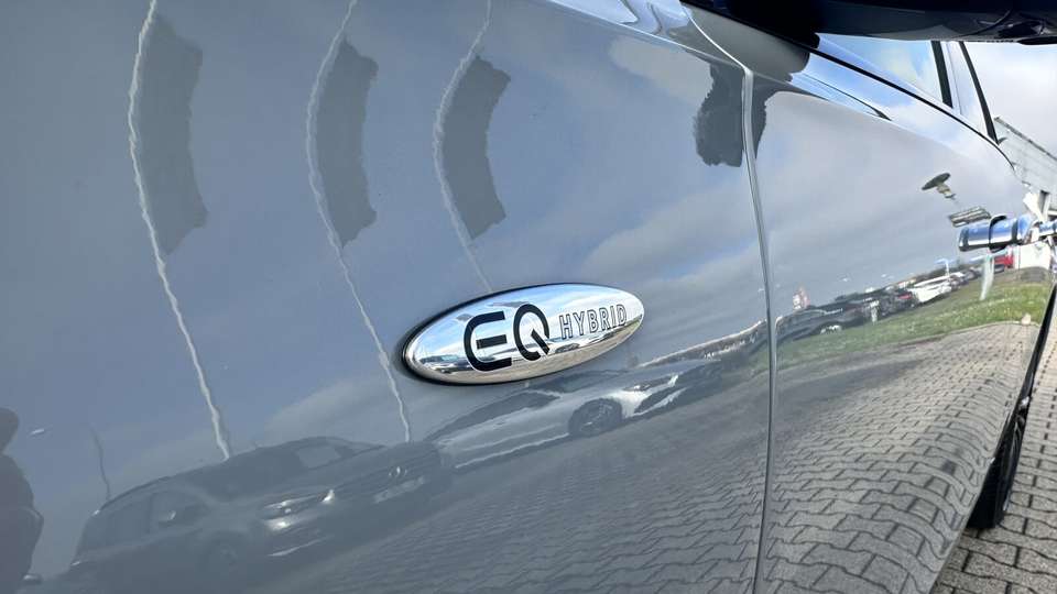 Mercedes-Benz E 300 - Imagem 9