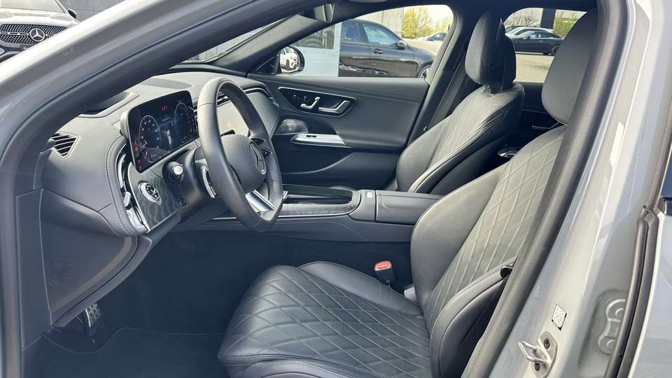 Mercedes-Benz E 300 - Imagem 12