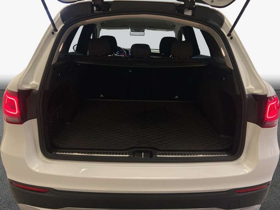 Mercedes-Benz GLC 200 - Imagem 9