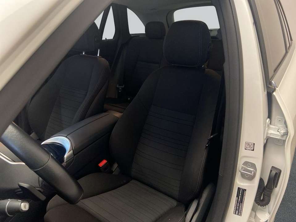 Mercedes-Benz GLC 200 - Imagem 11