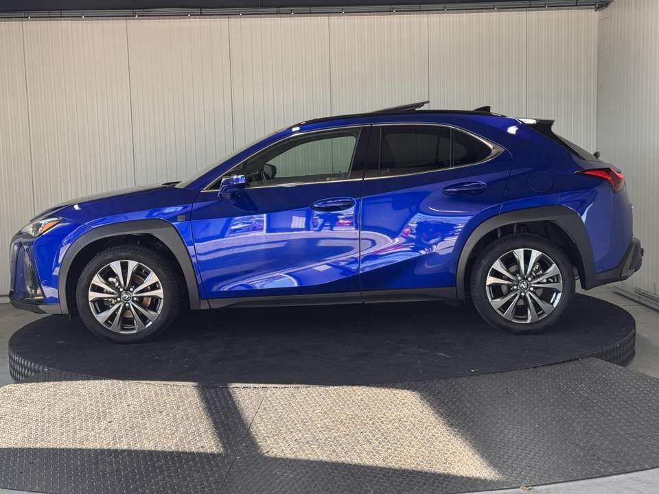 Lexus UX 250h - Imagem 2