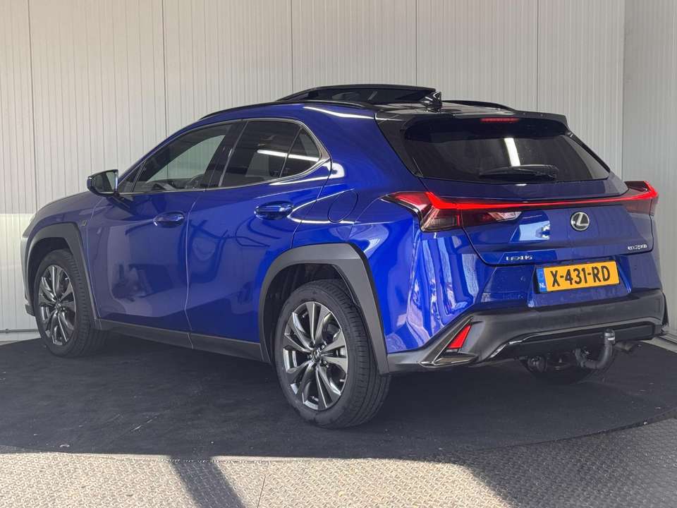 Lexus UX 250h - Imagem 3