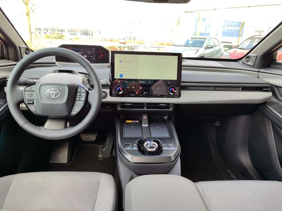 Toyota C-HR+ - Imagem 7