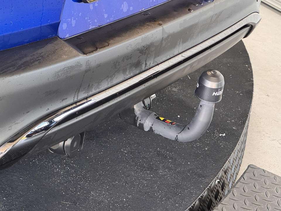 Lexus UX 250h - Imagem 12