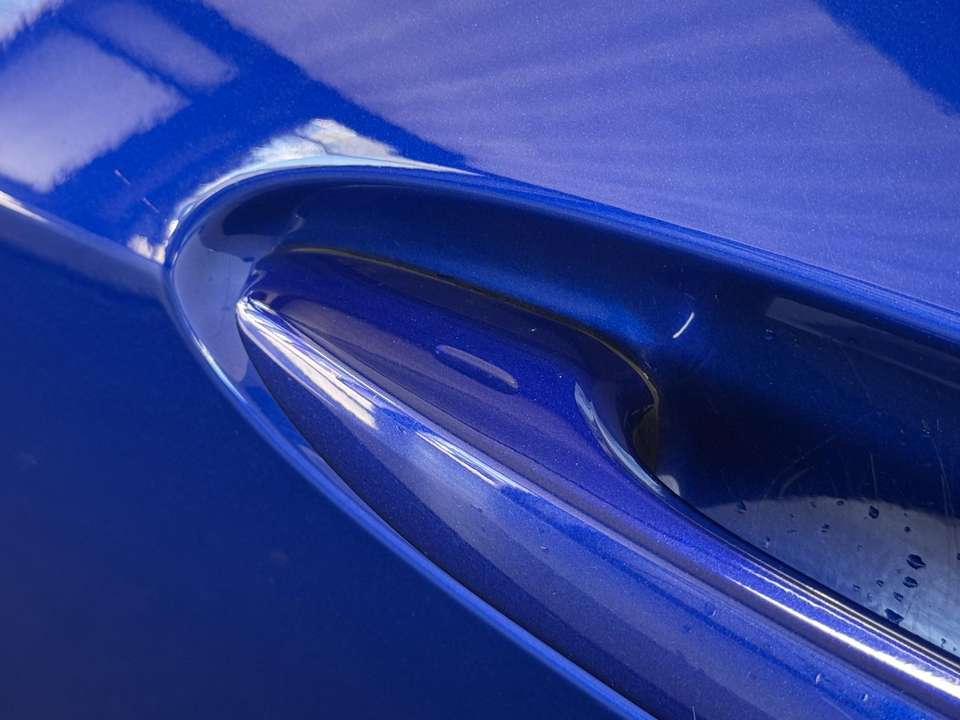 Lexus UX 250h - Imagem 15