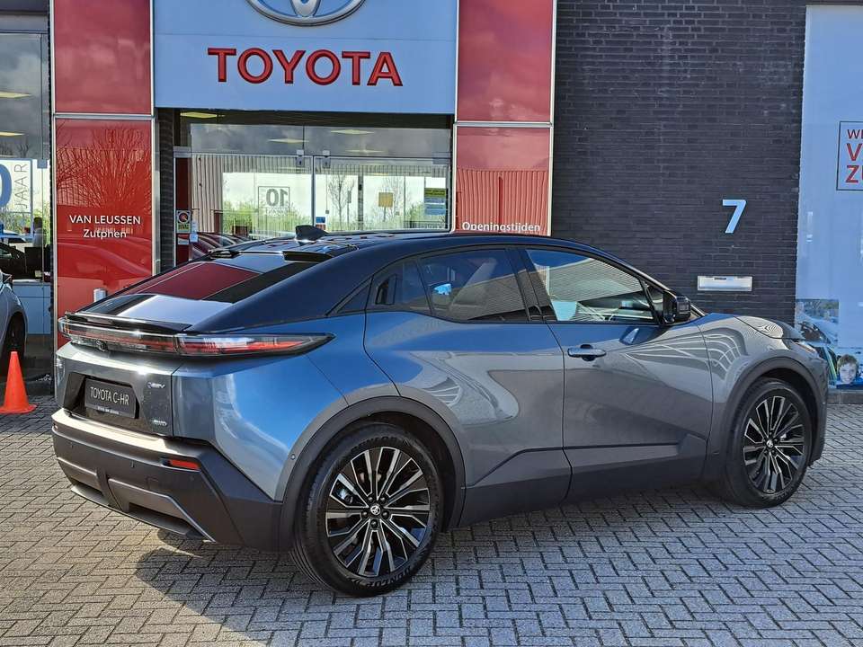 Toyota C-HR+ - Imagem 2