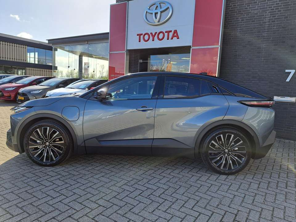 Toyota C-HR+ - Imagem 3