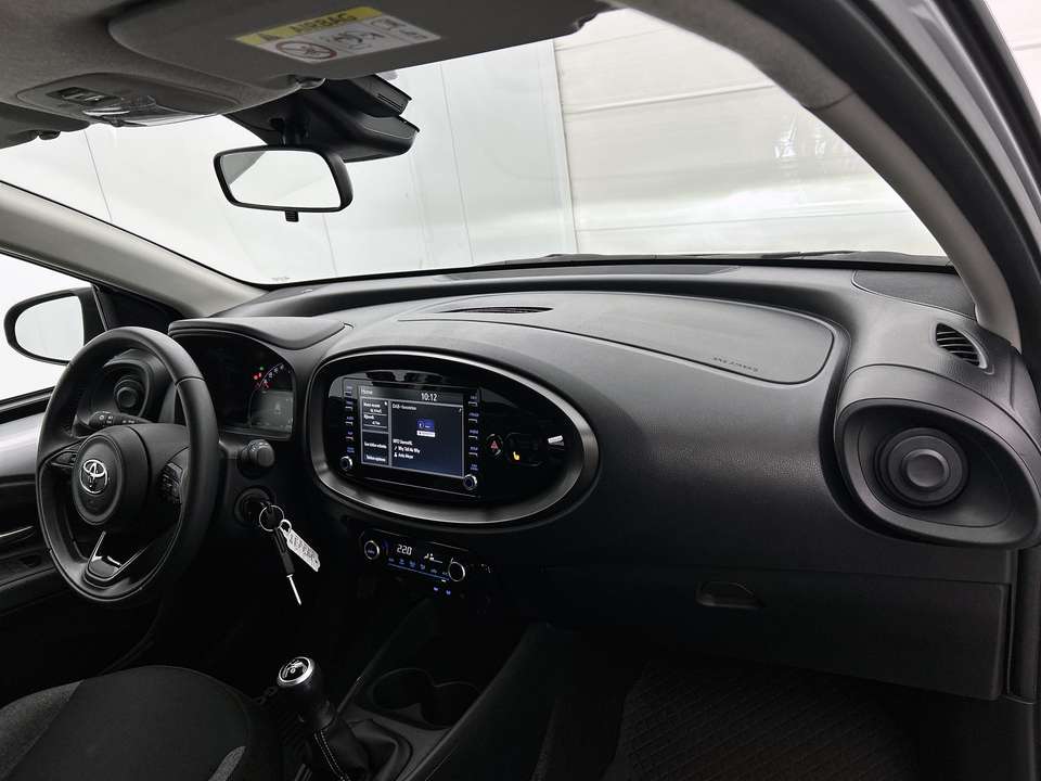 Toyota Aygo X - Imagem 6