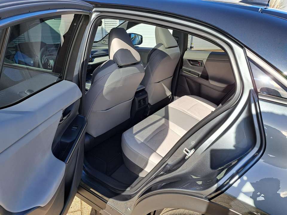 Toyota C-HR+ - Imagem 20