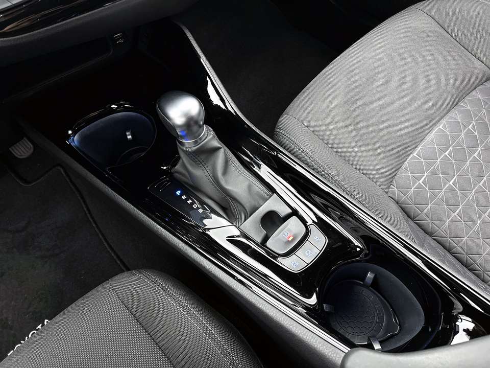 Toyota C-HR - Imagem 11