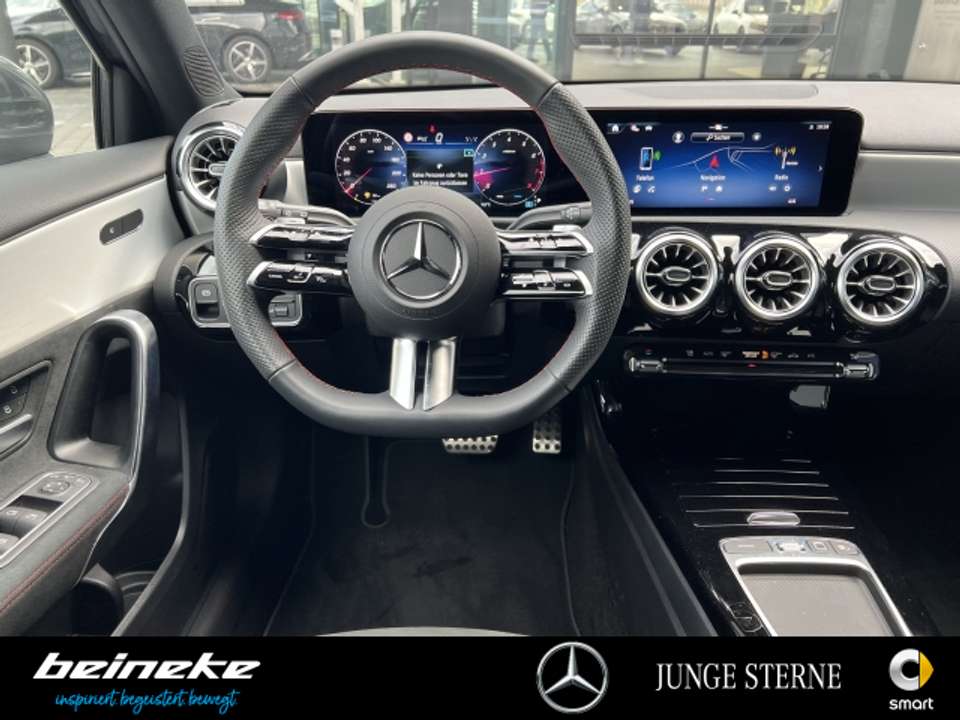 Mercedes-Benz A 180 - Imagem 9