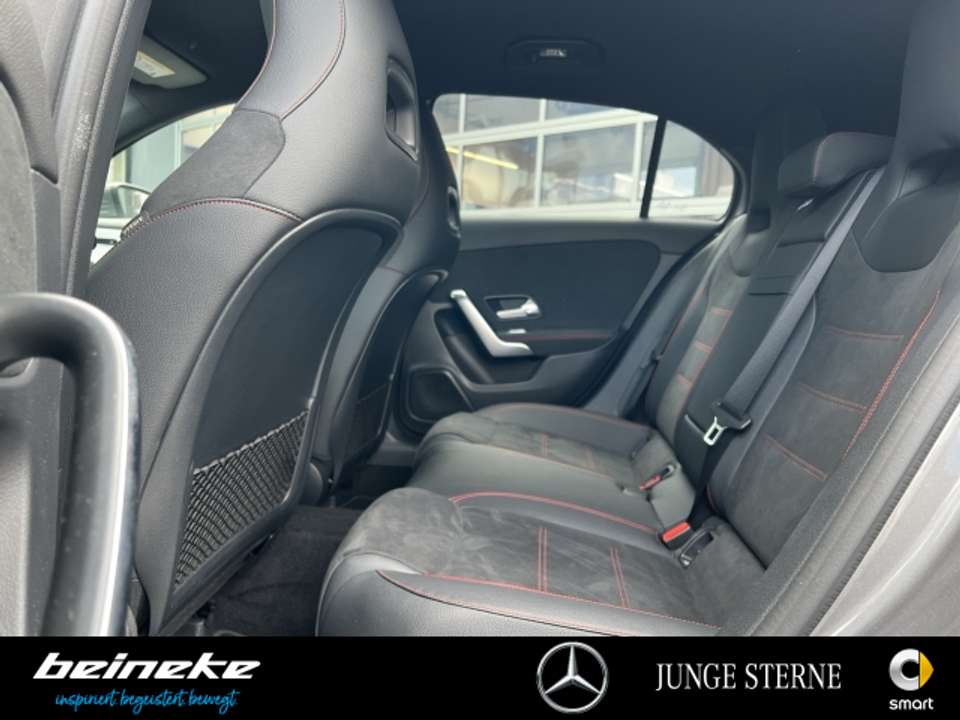 Mercedes-Benz A 180 - Imagem 15