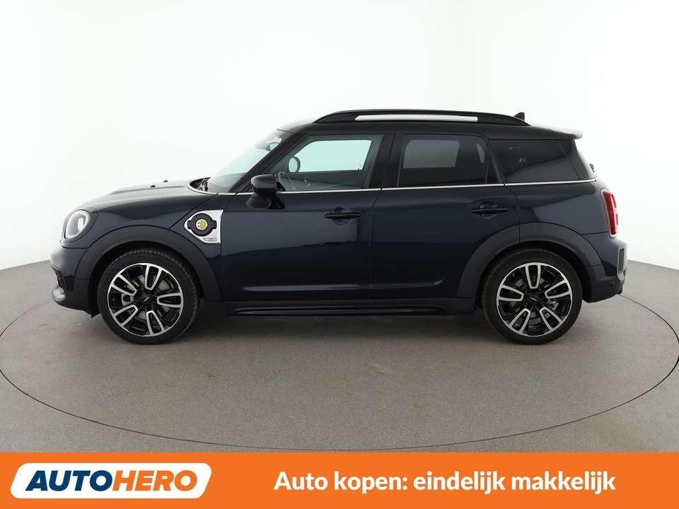 MINI Cooper SE Countryman - Imagem 3