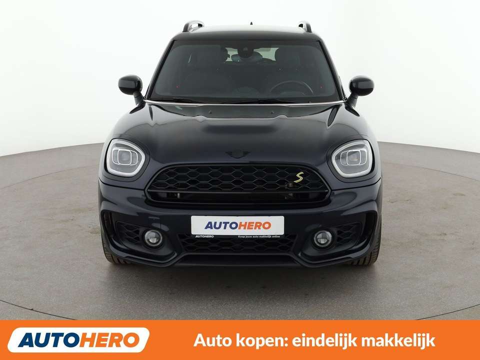 MINI Cooper SE Countryman - Imagem 9