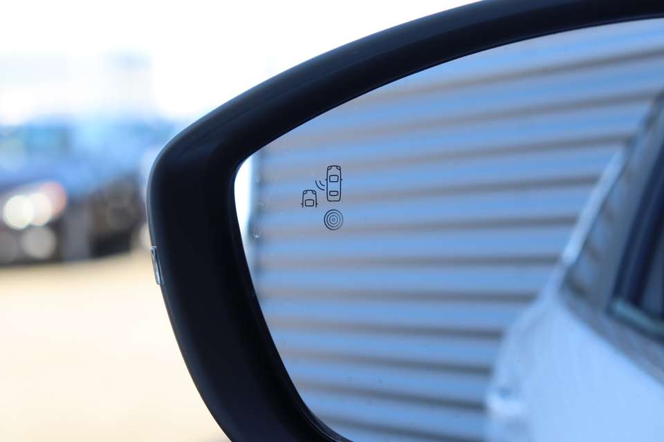 Opel Corsa - Imagem 12