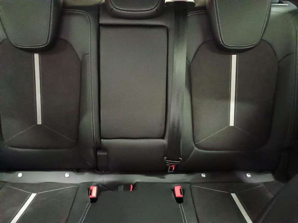 Opel Grandland - Imagem 10