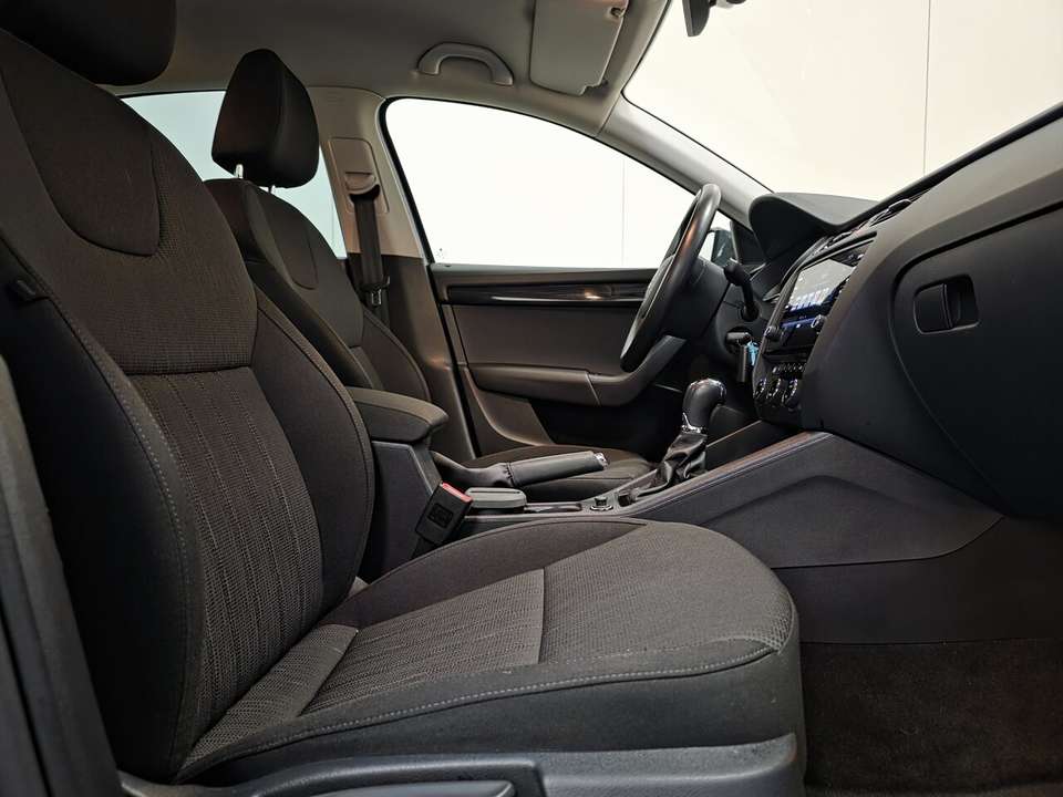 Skoda Octavia - Imagem 2