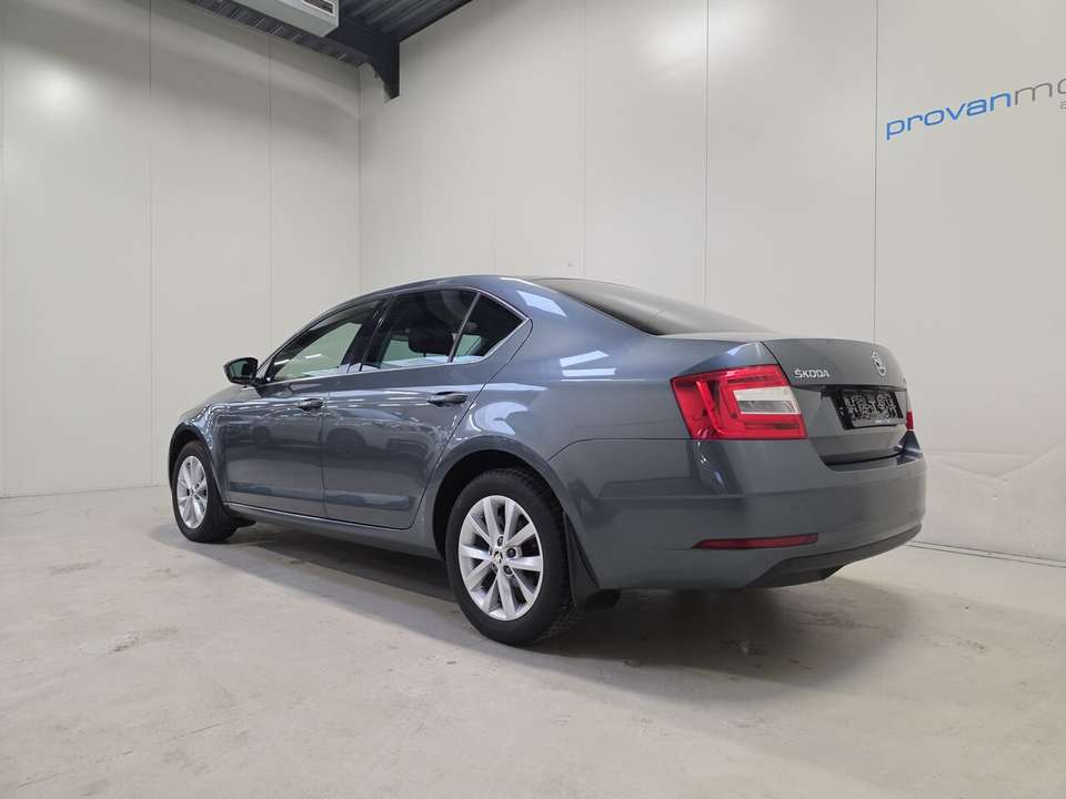 Skoda Octavia - Imagem 6