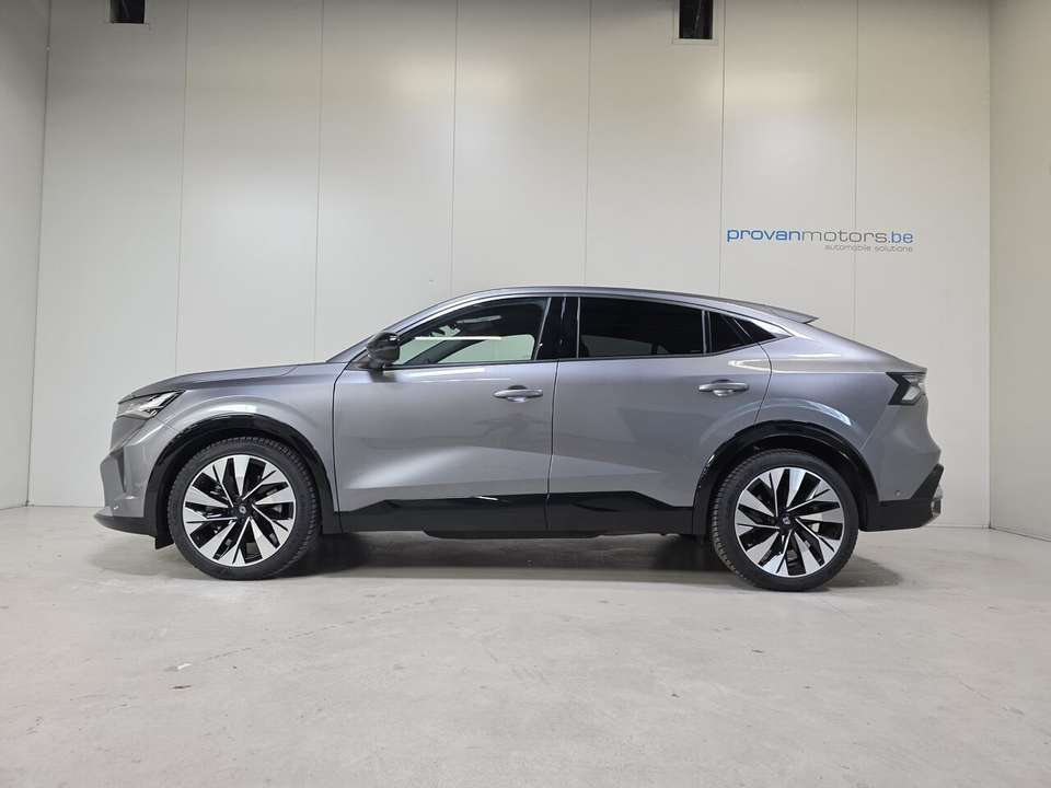 Renault Rafale - Imagem 8