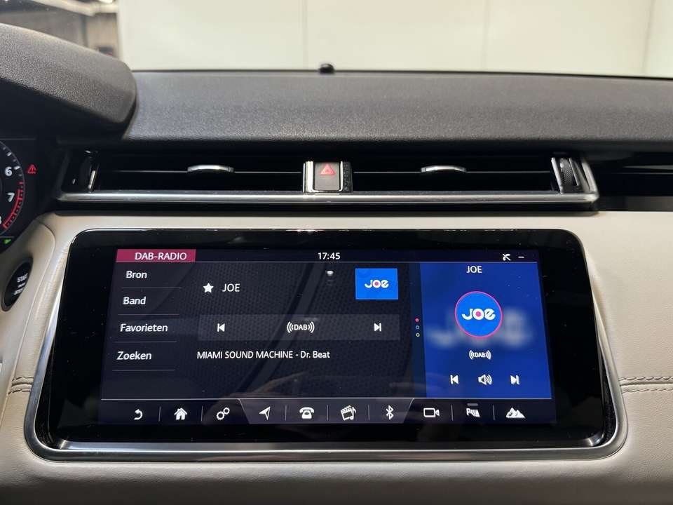 Land Rover Range Rover Velar - Imagem 15