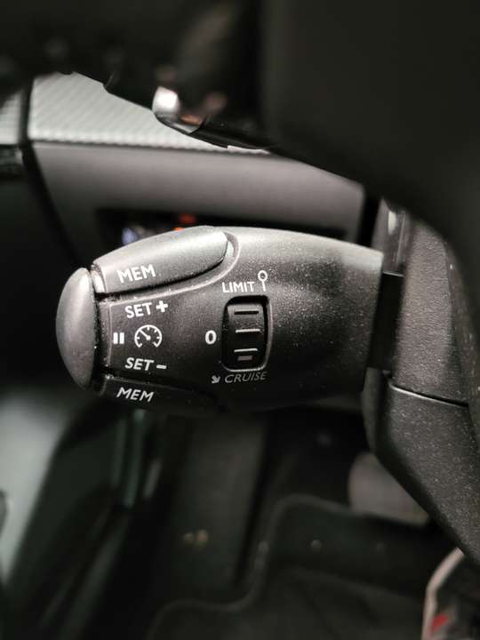 Peugeot 208 - Imagem 5