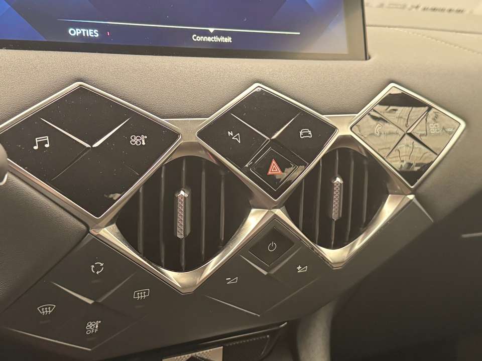 DS Automobiles DS 3 Crossback - Imagem 14