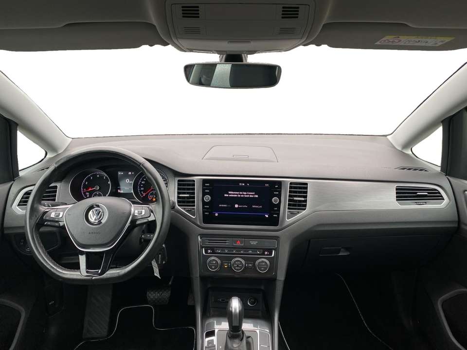 Volkswagen Golf Sportsvan - Imagem 11