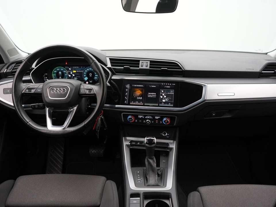 Audi Q3 - Imagem 13