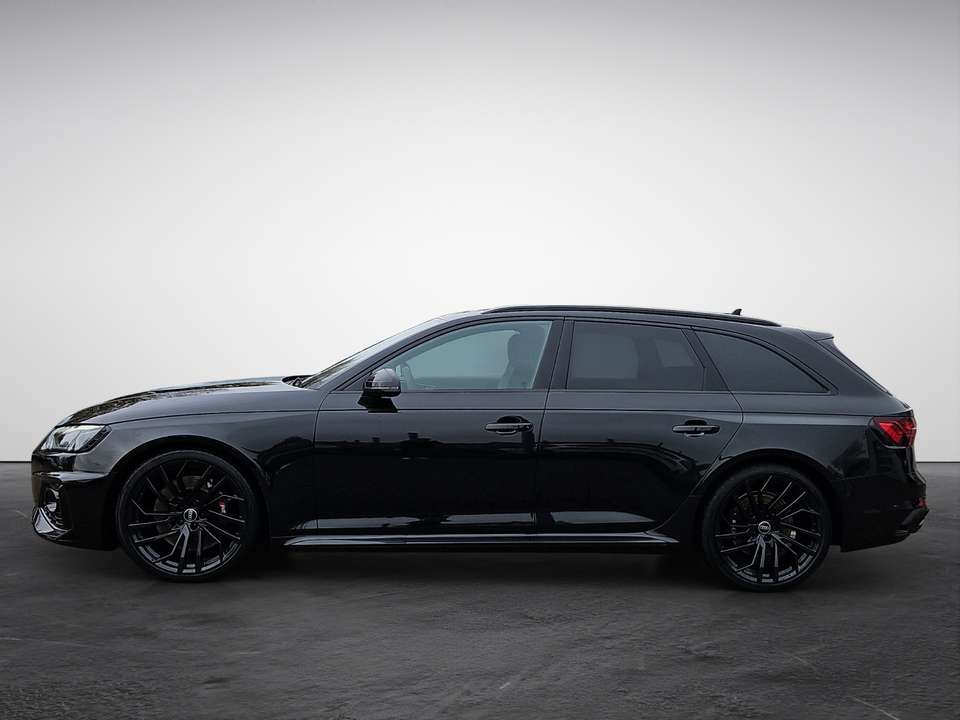 Audi RS4 - Imagem 4