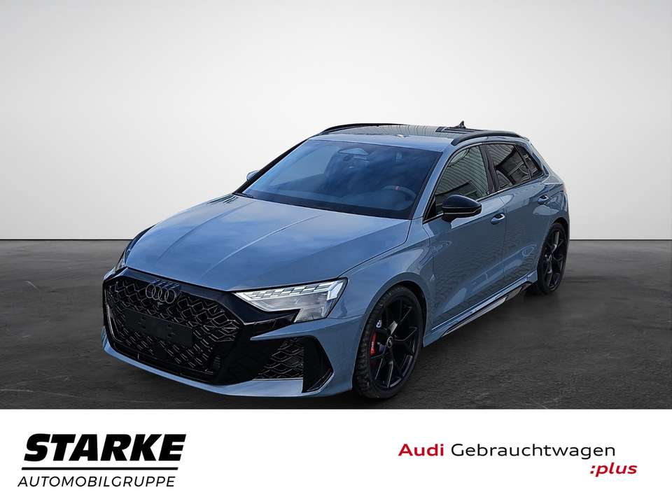 Audi RS3 - Imagem 1