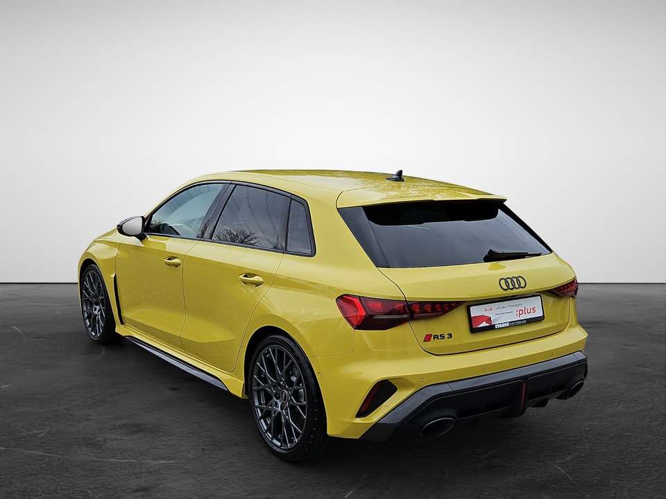 Audi RS3 - Imagem 4