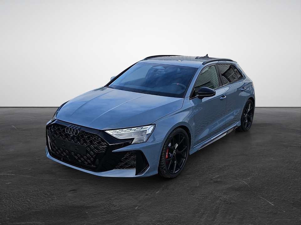 Audi RS3 - Imagem 2
