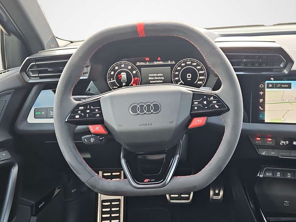 Audi RS3 - Imagem 9